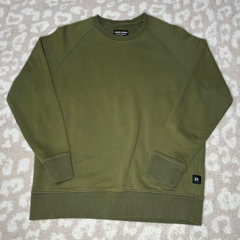 Richer‎ Poorer Fleece Sweatshirt – M